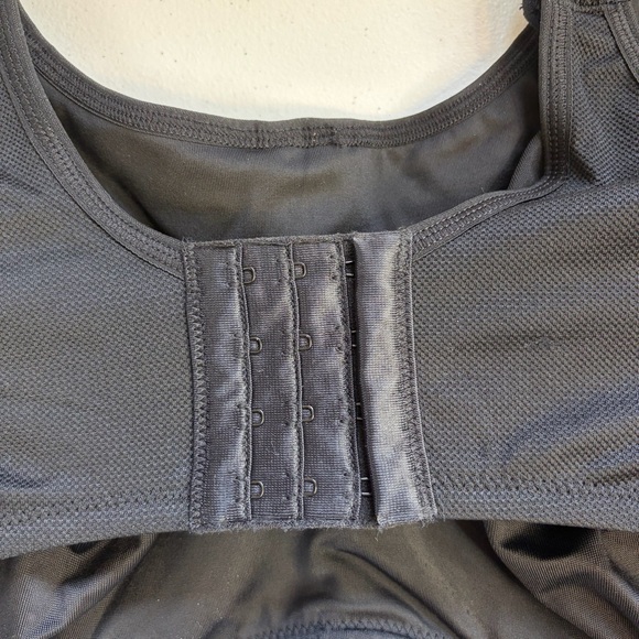 Wacoal Simone Underwire Unpadded Sports Bra Black size 40H Workout Gym 855170 - Picture 7 of 8